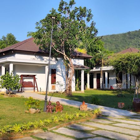 Y Village Resort Фукуок Екстер'єр фото
