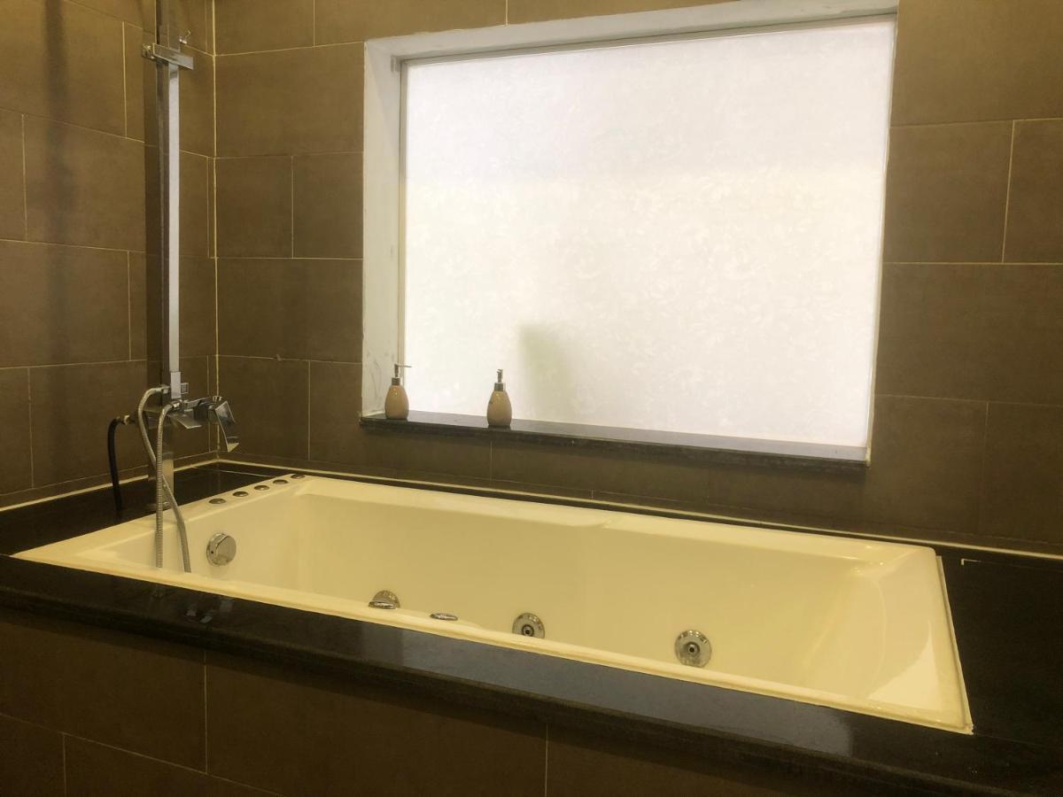 Y Village Resort Фукуок Екстер'єр фото